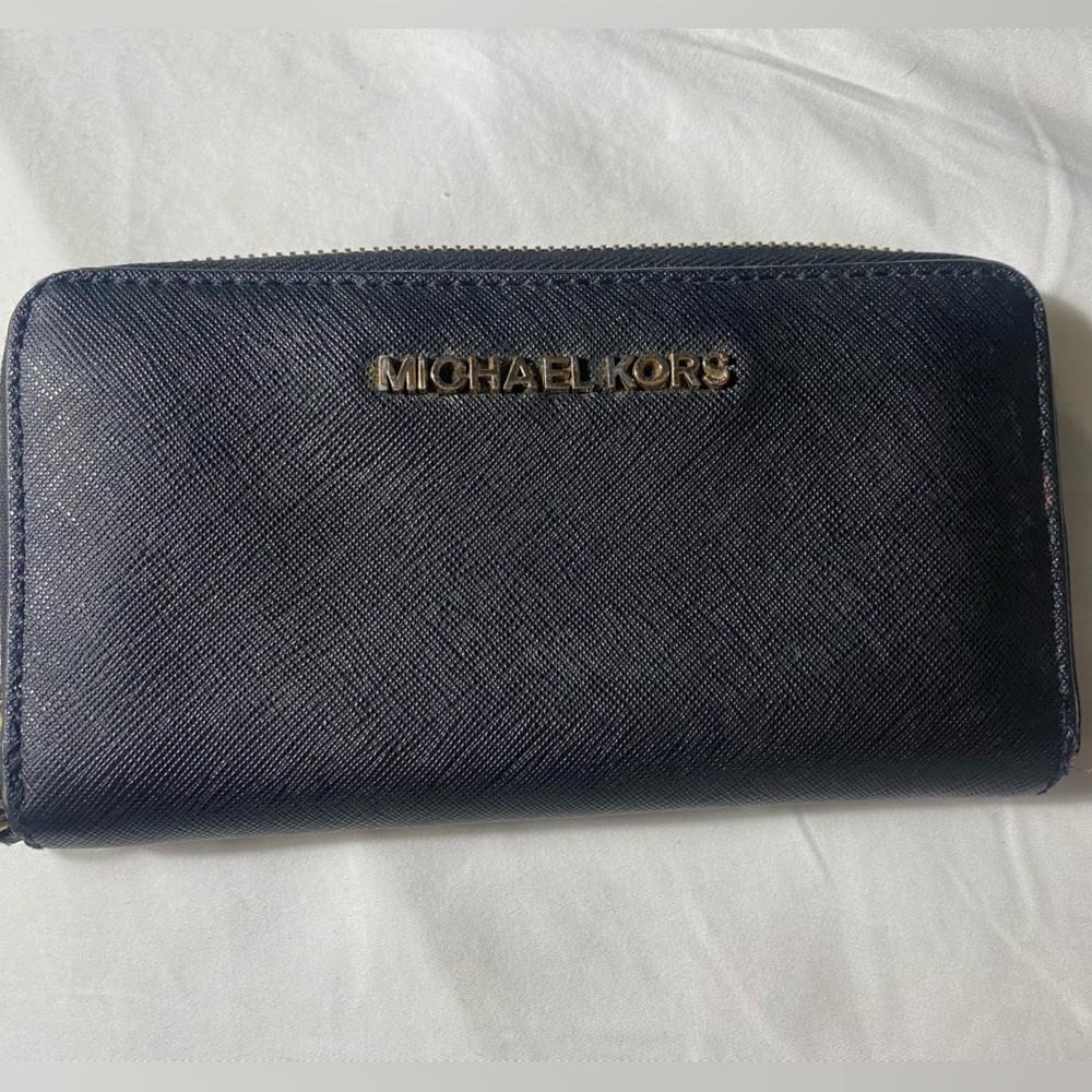 Black and gold Michael Kors wallet